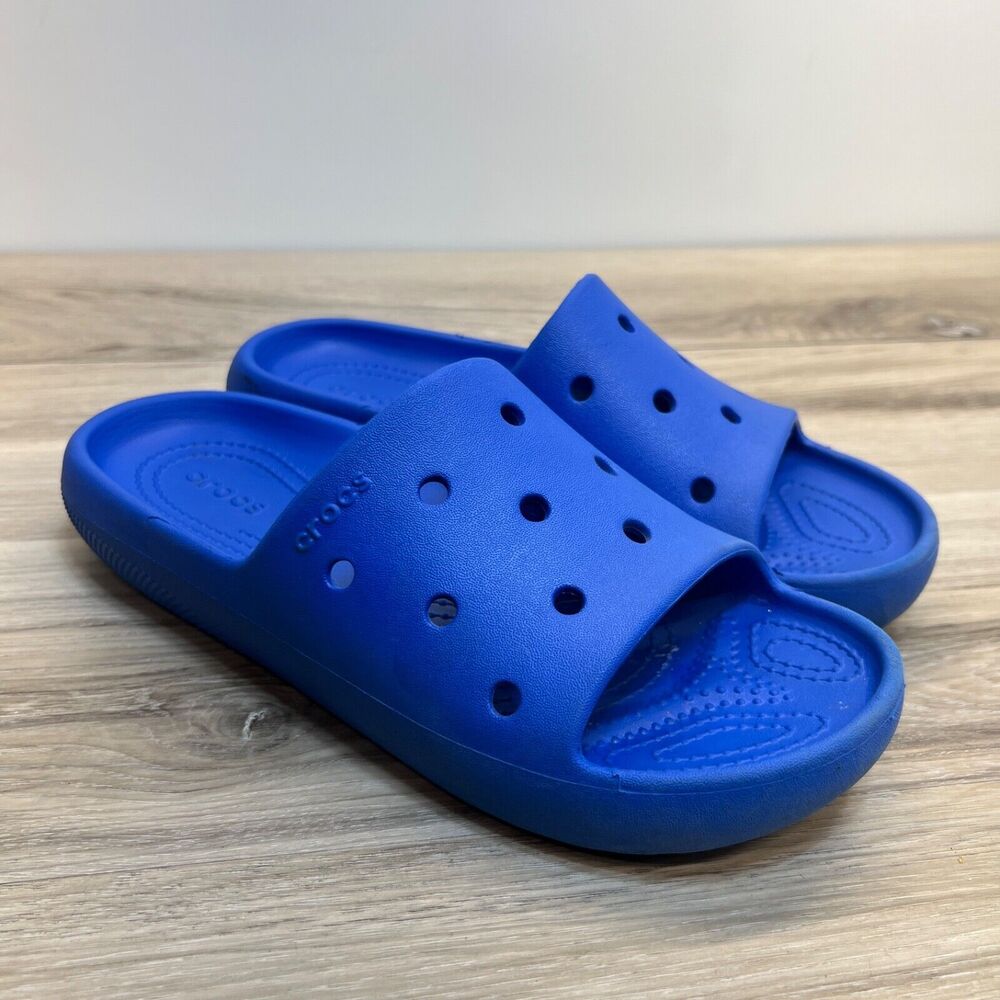 Crocs Men's 6 and Women's 8 Sandals Blue‎ Classic Slides Waterproof Shower Shoes